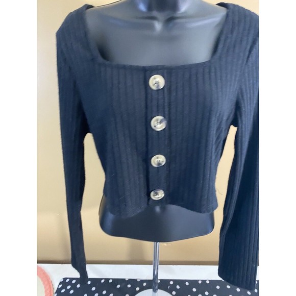 No Comment. Women’s Black  4 Button From Front Long sleeve Crop Top Size L - Picture 4 of 16